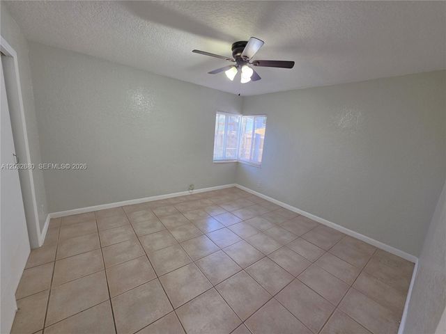 5225 NE 4th Ave 0, Oakland Park, FL 33334