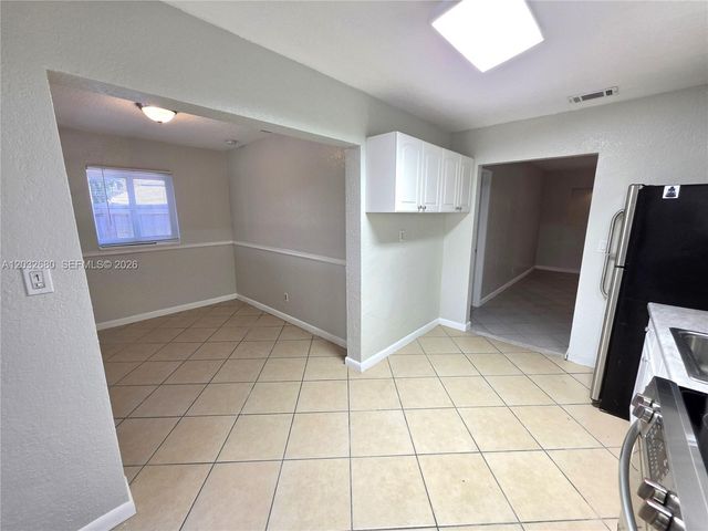 5225 NE 4th Ave 0, Oakland Park, FL 33334
