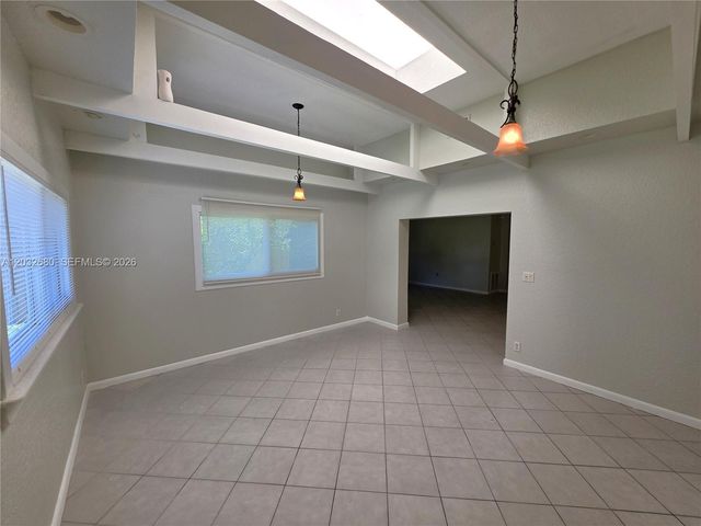 5225 NE 4th Ave 0, Oakland Park, FL 33334