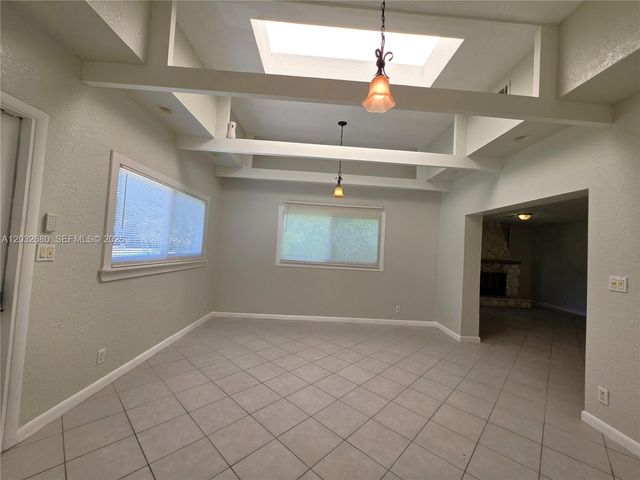 5225 NE 4th Ave 0, Oakland Park, FL 33334