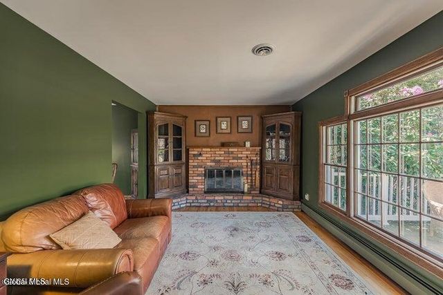 7 Western Avenue, Charlton, NY 12019