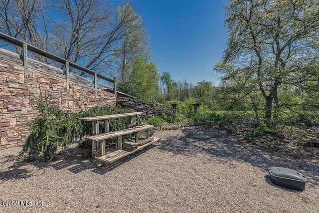 7 Western Avenue, Charlton, NY 12019