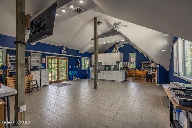 7 Western Avenue, Charlton, NY 12019