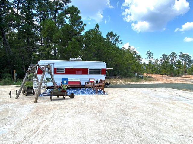 1460 Galahad Lp Road, Ivanhoe, TX 75979