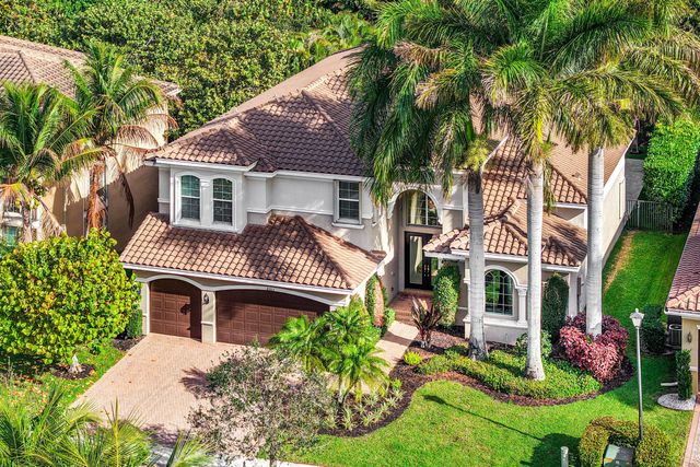 8203 Mariano Falls Lane, Boynton Beach, FL 33473