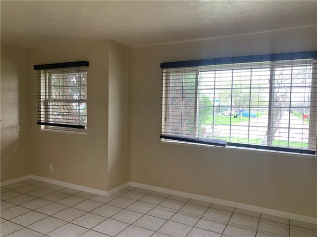 322 Belmont Dr, Corpus Christi, TX 78418