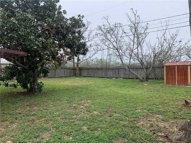 322 Belmont Dr, Corpus Christi, TX 78418