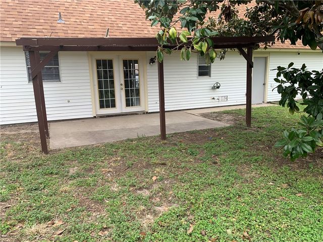 322 Belmont Dr, Corpus Christi, TX 78418