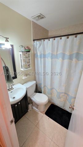 15619 SW 73rd Cir Ter 10-8, Miami, FL 33193