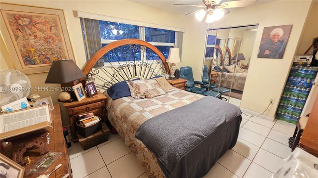 15619 SW 73rd Cir Ter 10-8, Miami, FL 33193