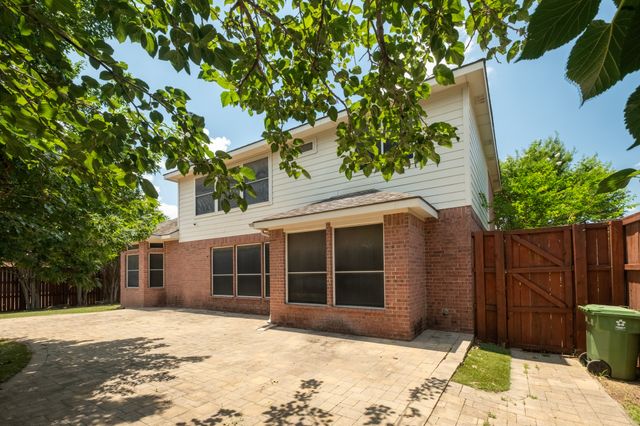 7000 Herman Jared Drive, North Richland Hills, TX 76182