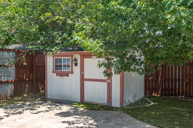 7000 Herman Jared Drive, North Richland Hills, TX 76182