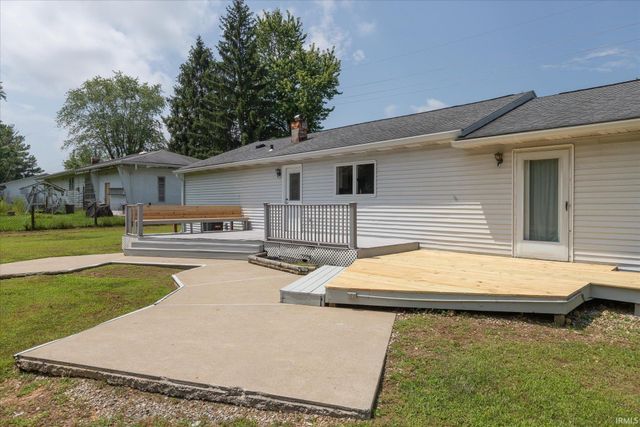 2724 N Smith Pike, Bloomington, IN 47404