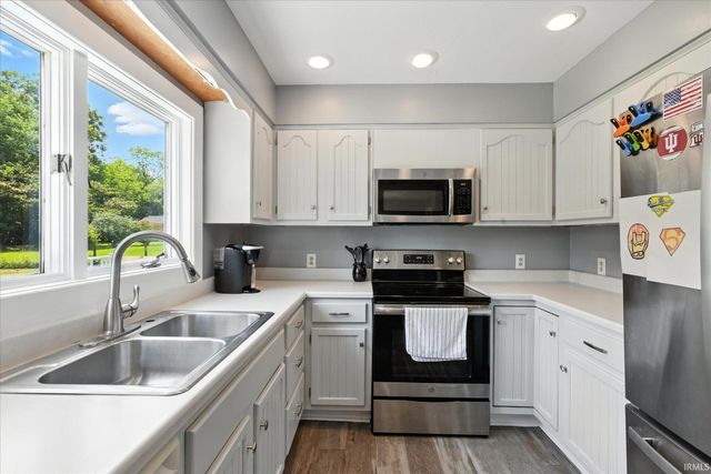 2724 N Smith Pike, Bloomington, IN 47404