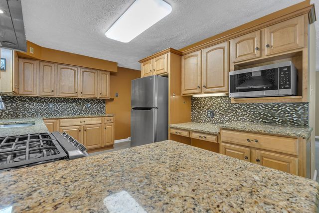 171 Dehaven Rd, South Beaver Twp, PA 15010