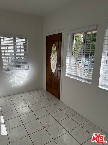 4619 Melbourne Avenue, Los Angeles, CA 90027