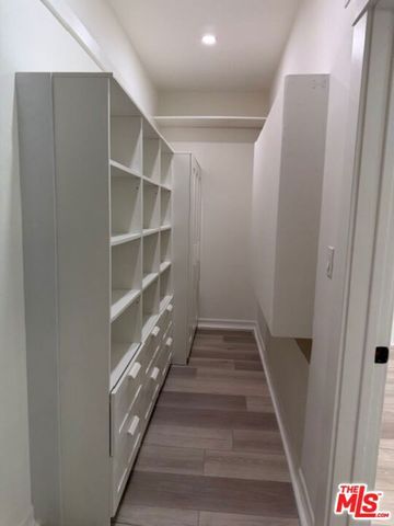 4619 Melbourne Avenue, Los Angeles, CA 90027