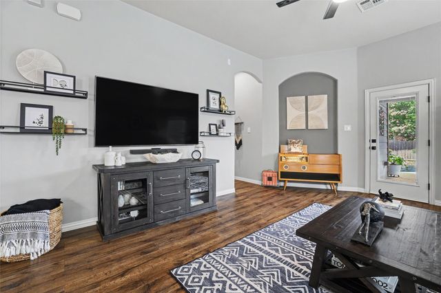 2412 Stonepath WAY, Pflugerville, TX 78660