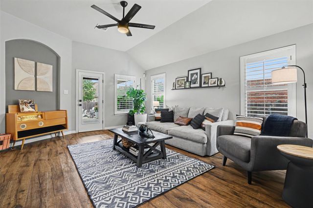 2412 Stonepath WAY, Pflugerville, TX 78660