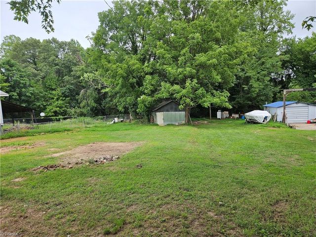 607 King Street, Reidsville, NC 27320