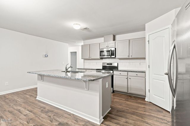 195 Bracknell Lane, Raeford, NC 28376
