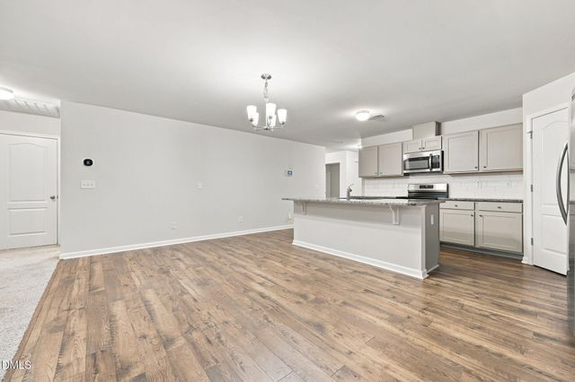 195 Bracknell Lane, Raeford, NC 28376