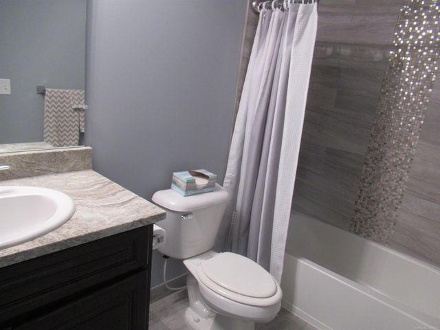 30028 Danvers Drive, Chesterfield Twp, MI 48051