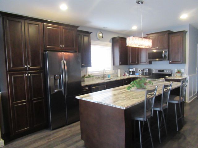 30028 Danvers Drive, Chesterfield Twp, MI 48051