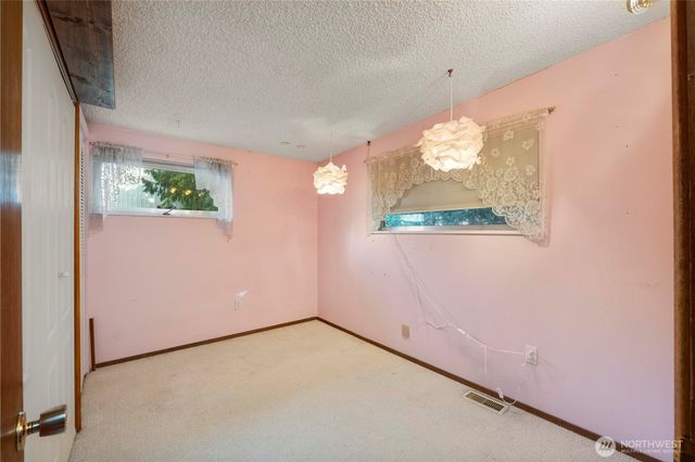 26631 204th Avenue SE, Covington, WA 98042