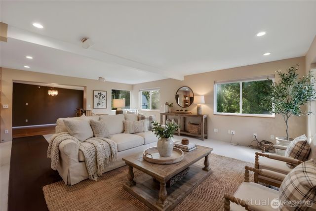 26631 204th Avenue SE, Covington, WA 98042