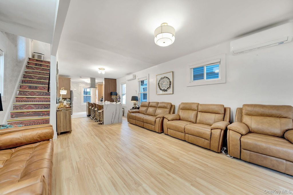 4014 79th Street, Elmhurst, NY 11373 — photo 4