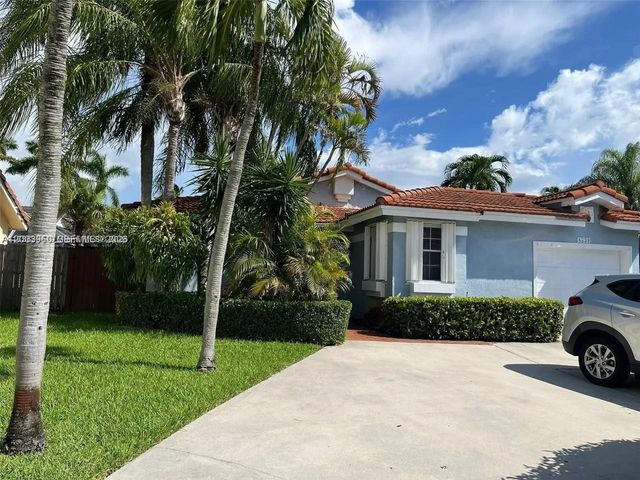 8539 SW 211th Ter 0, Cutler Bay, FL 33189