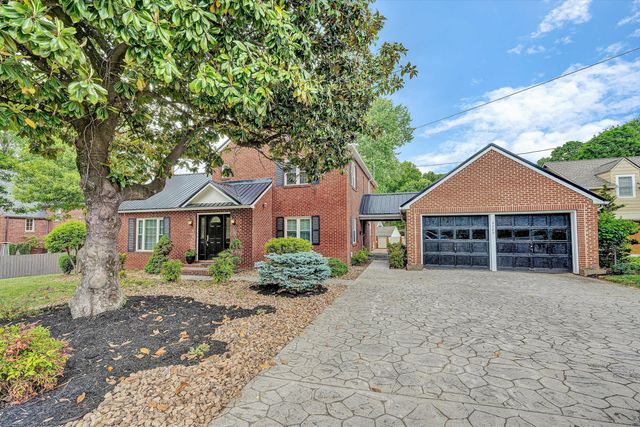 3289 Avenham AVE SW, Roanoke, VA 24014