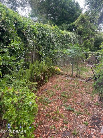 404 Pine Road, Ormond Beach, FL 32176