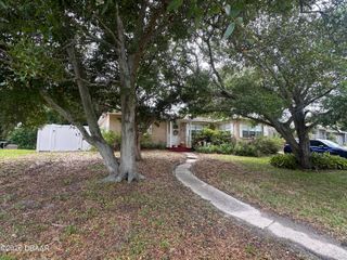 404 Pine Road, Ormond Beach, FL 32176