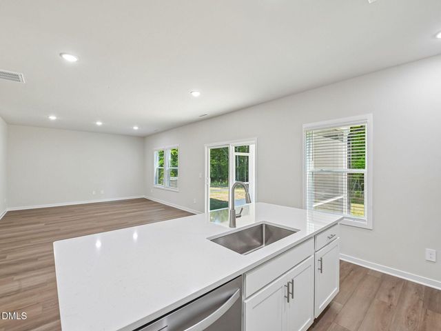 501 Southland Drive, Zebulon, NC 27597