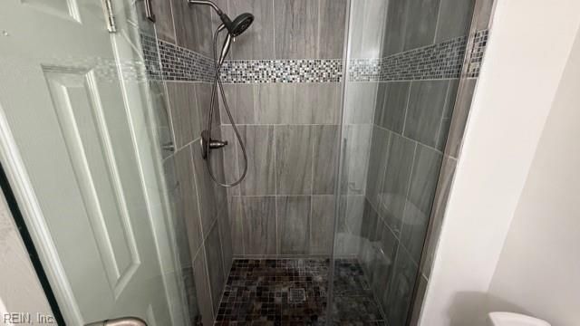 5068 Glenwood WAY, Virginia Beach, VA 23456