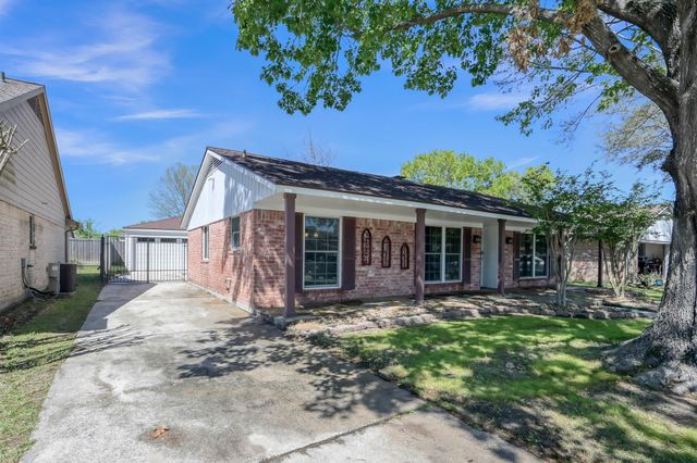 4726 Marywood Drive, Spring, TX 77388