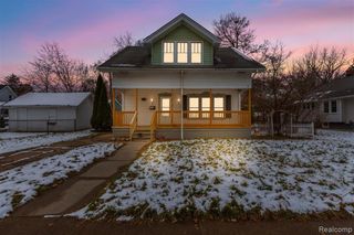 142 Miller Street, Mount Clemens, MI 48043