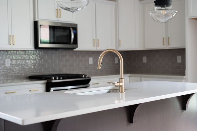 2064 Blackstone Drive, Hendersonville, TN 37075