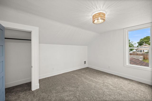 2917 E Liberty Ave, Spokane, WA 99207