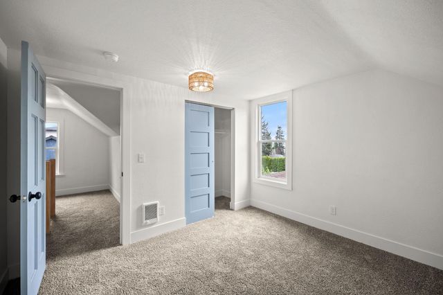 2917 E Liberty Ave, Spokane, WA 99207