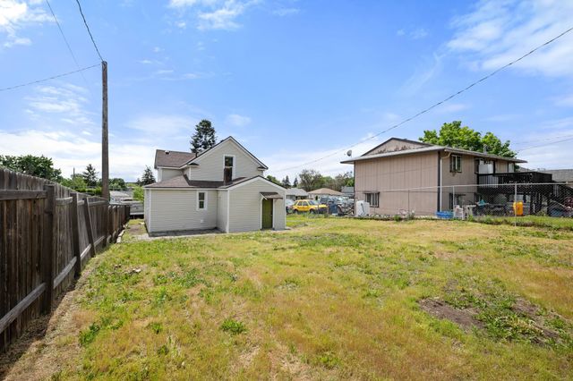 2917 E Liberty Ave, Spokane, WA 99207