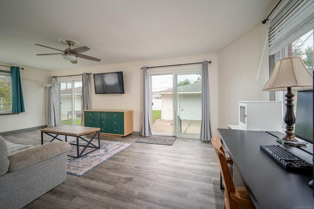 22725 Amherst Street, Saint Clair Shores, MI 48081
