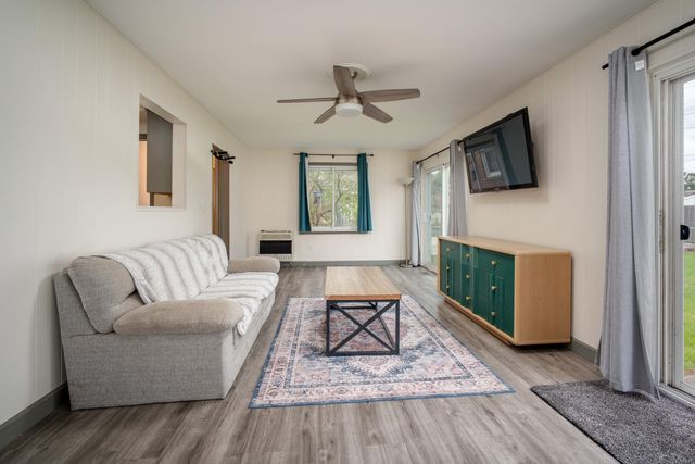 22725 Amherst Street, Saint Clair Shores, MI 48081
