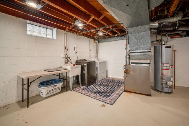 22725 Amherst Street, Saint Clair Shores, MI 48081