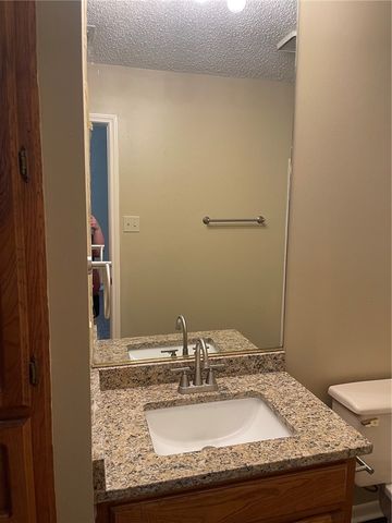 11214 Willowood Creek Dr, Corpus Christi, TX 78410