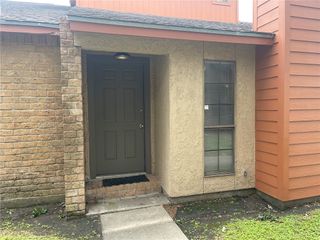 11214 Willowood Creek Dr, Corpus Christi, TX 78410