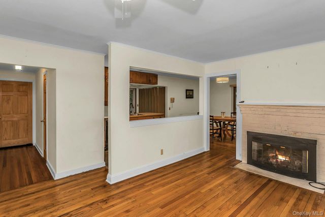 176 N Side Road, Wading River, NY 11792
