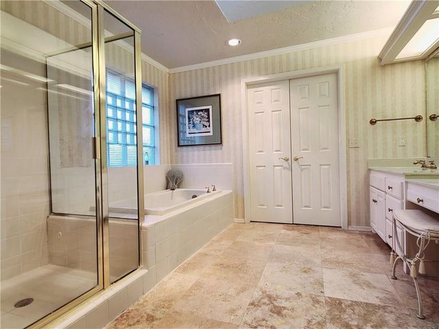 5604 NW 106th Street, Oklahoma City, OK 73162